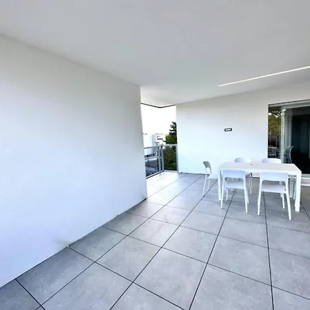 Appartement Penthouse With Pool And Solarium *