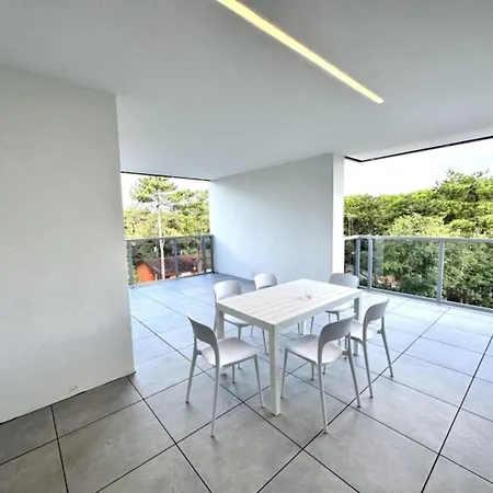 דירה Penthouse With Pool And Solarium *